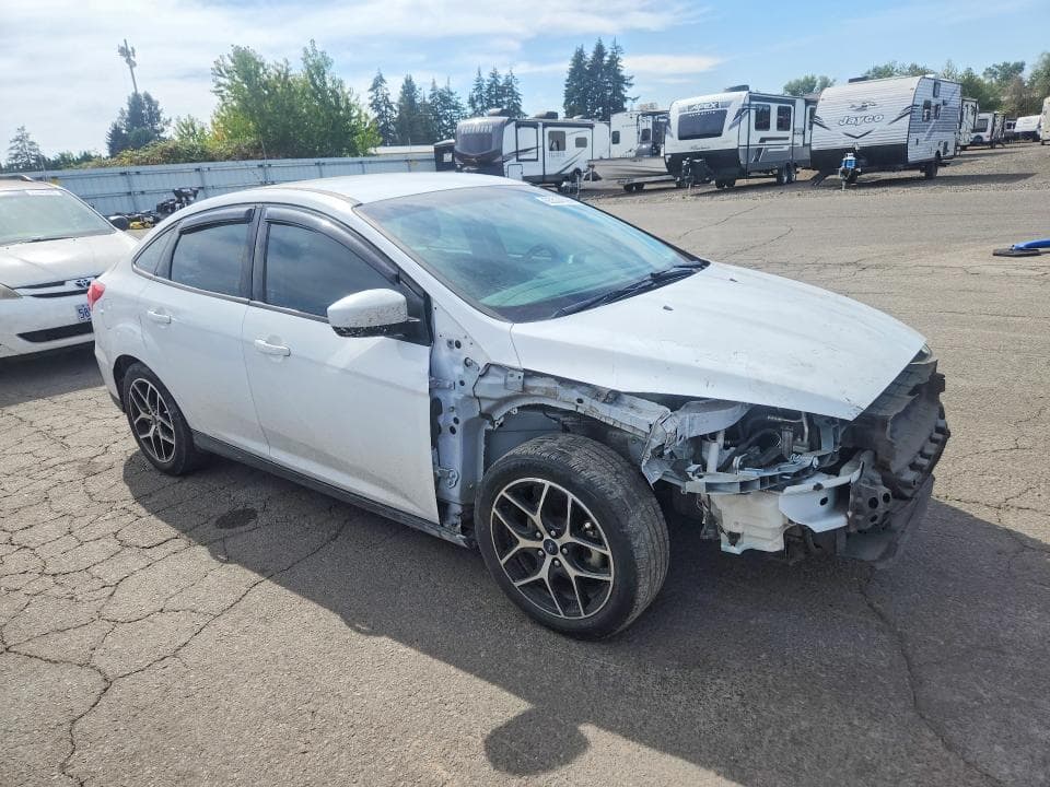 2018 FORD FOCUS SE 4
