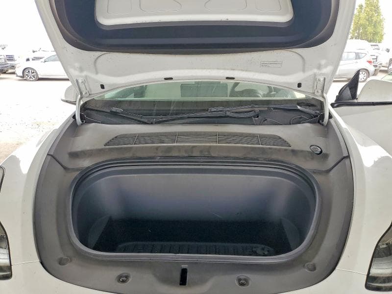 2022 TESLA MODEL Y 11