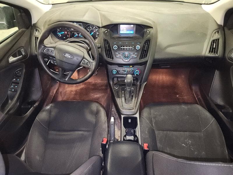 2017 FORD FOCUS SE 8