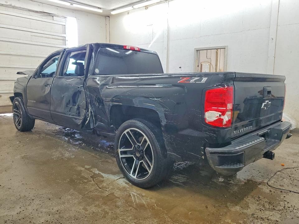 2018 CHEVROLET SILVERADO K1500 LT 2