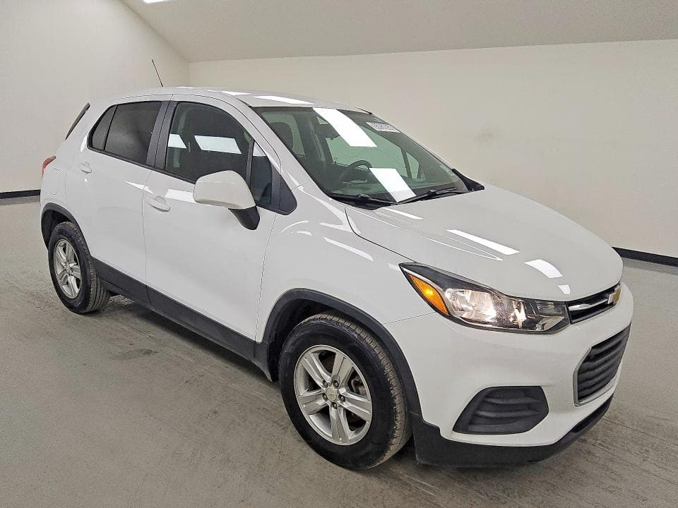 2022 CHEVROLET TRAX LS 4