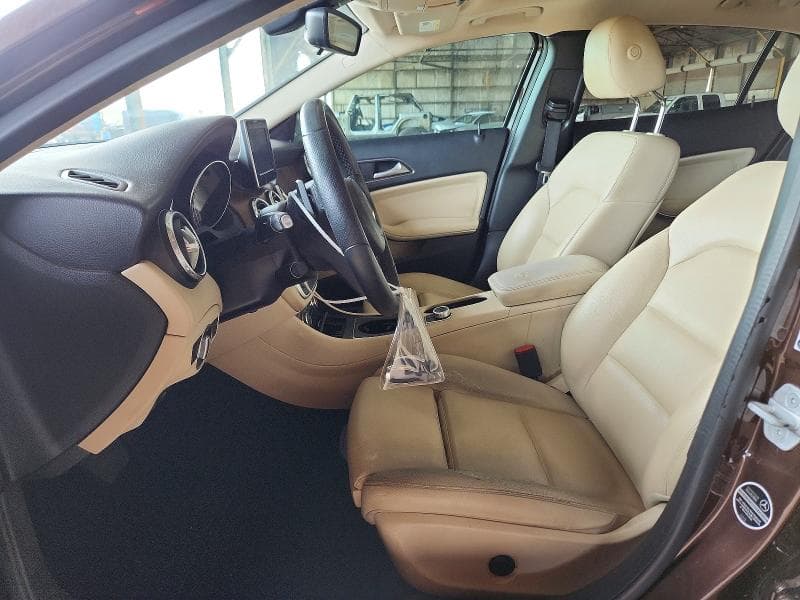 2017 MERCEDES-BENZ GLA 250 4MATIC 7