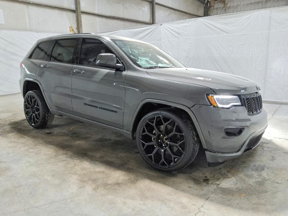 2022 JEEP GRAND CHEROKEE LAREDO E 4