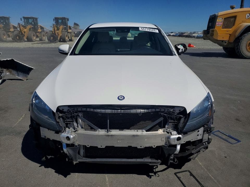 2017 MERCEDES-BENZ C 300 5