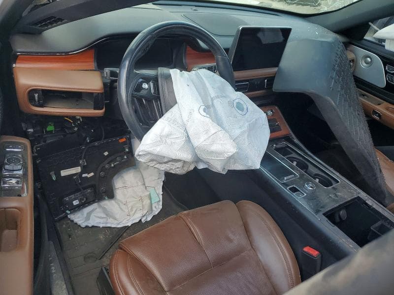 2020 LINCOLN AVIATOR RESERVE 8