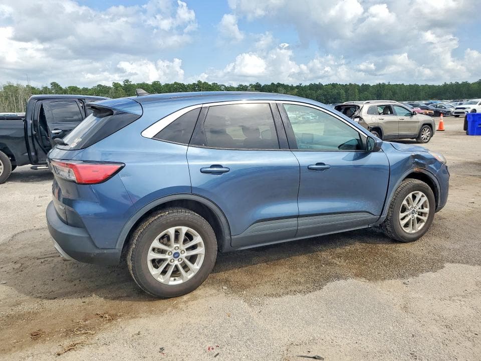 2020 FORD ESCAPE SE 3