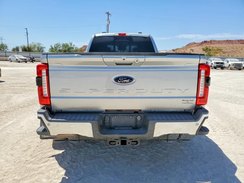 2023 FORD F350 SUPER DUTY 6