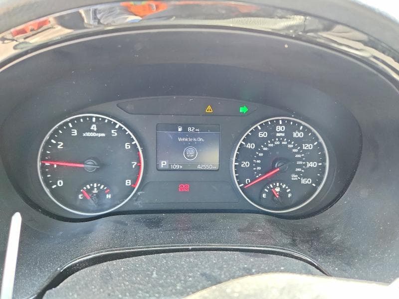 2023 KIA SELTOS S 9