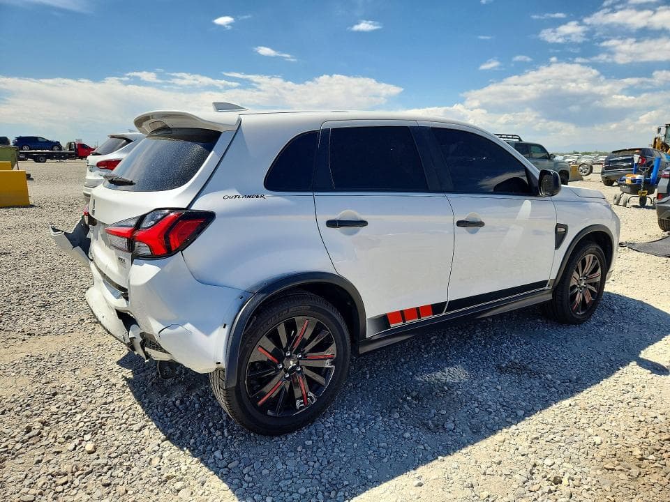 2021 MITSUBISHI OUTLANDER SPORT ES 3