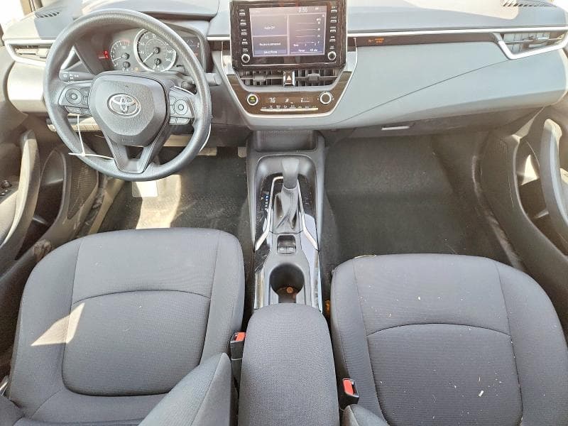 2020 TOYOTA COROLLA LE 8