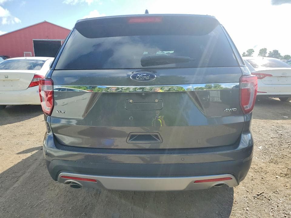 2017 FORD EXPLORER XLT 6