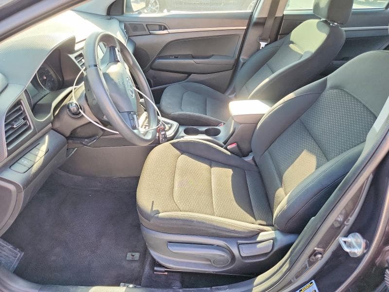 2020 HYUNDAI ELANTRA SE 7