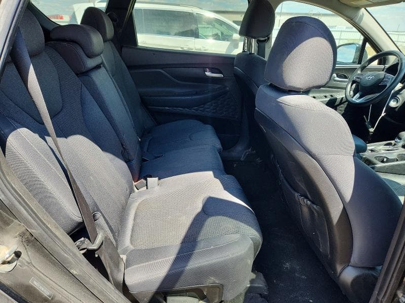 2019 HYUNDAI SANTA FE SE 10