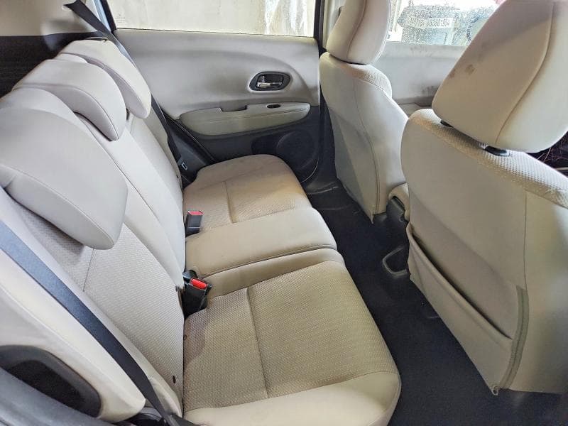 2018 HONDA HR-V LX 11