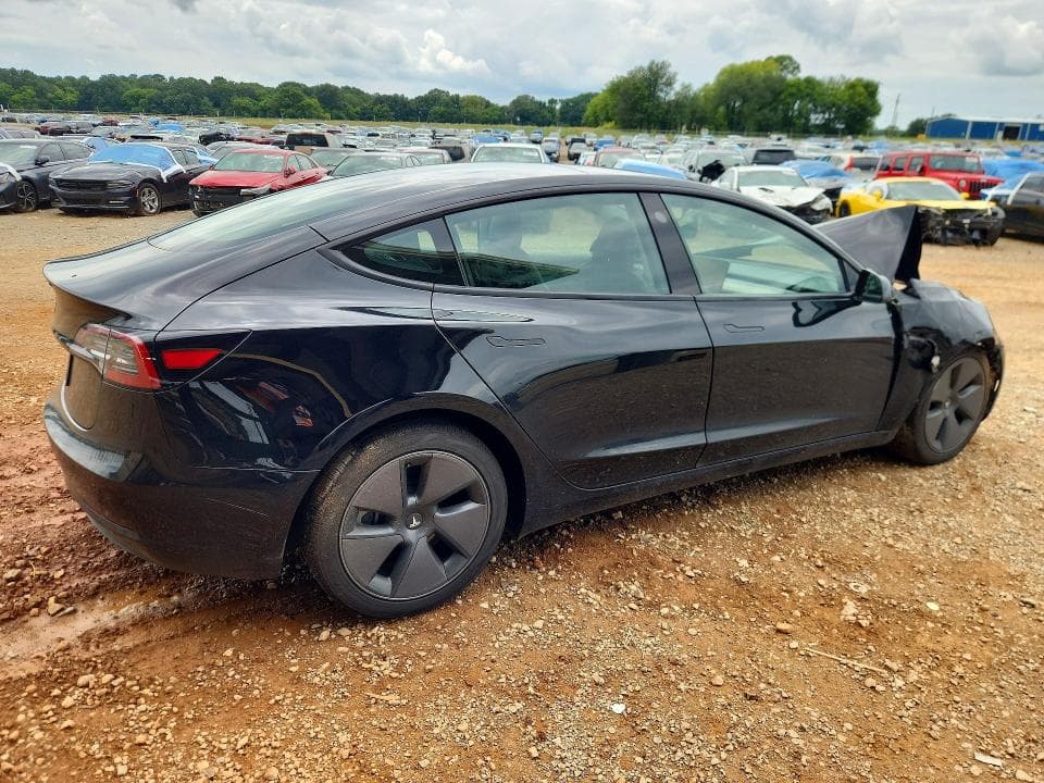 2023 TESLA MODEL 3 3