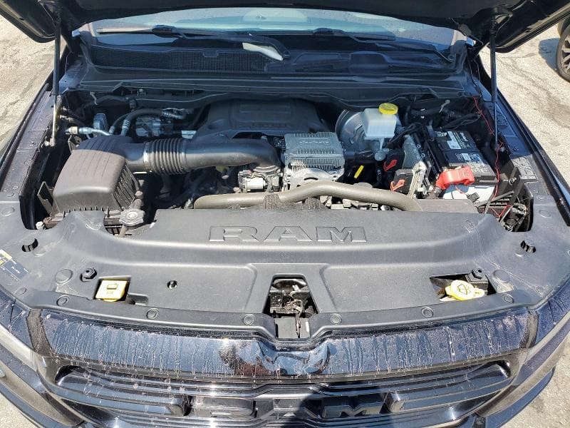 2019 RAM 1500 LARAMIE 11