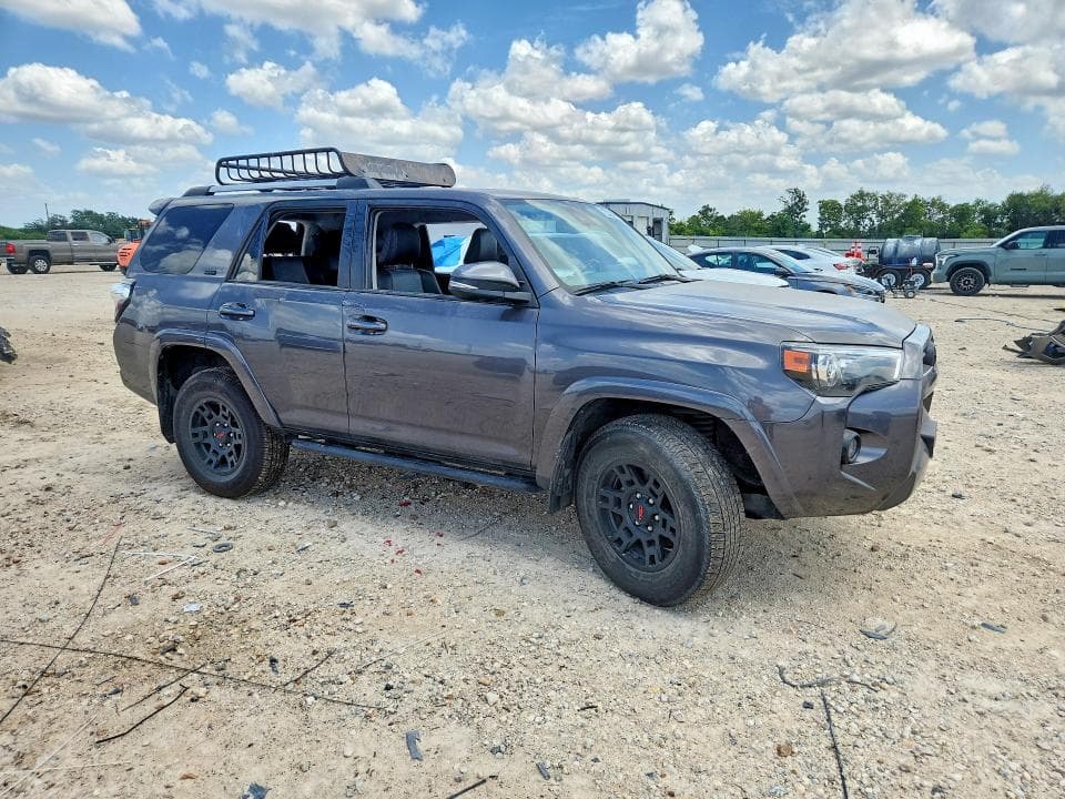 2023 TOYOTA 4RUNNER SR5 PREMIUM 4