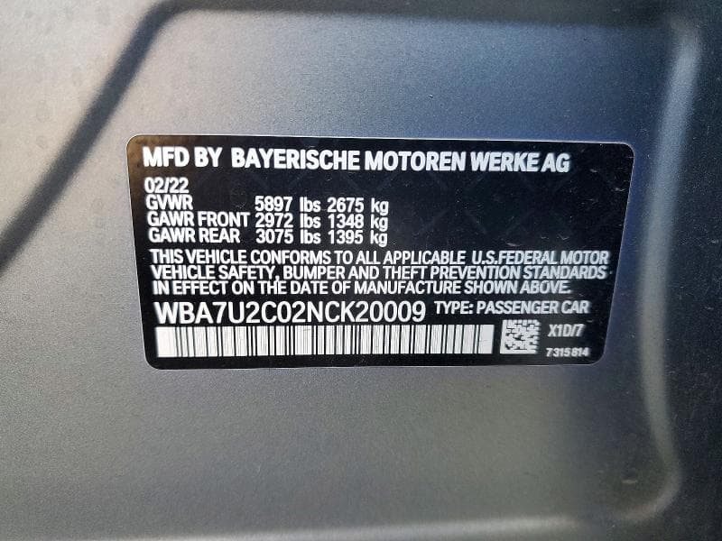 2022 BMW 750 XI 12