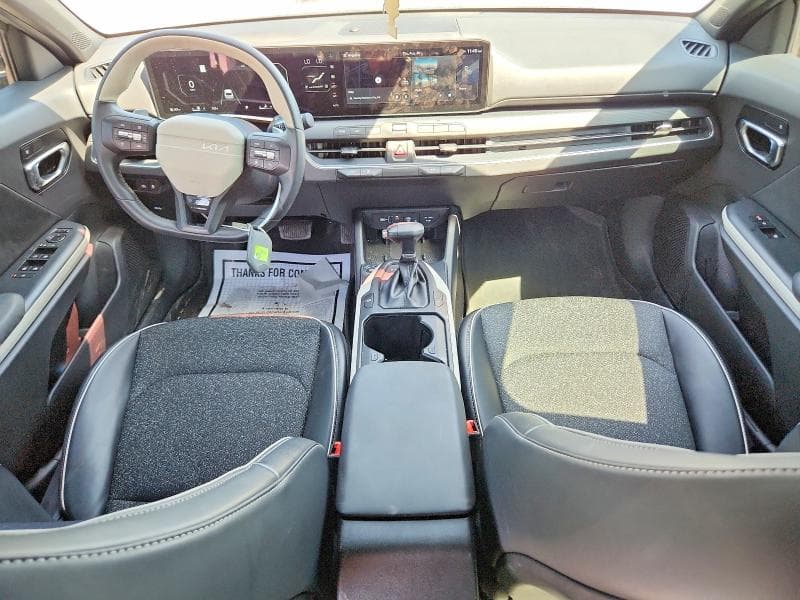 2025 KIA K4 GT LINE 8