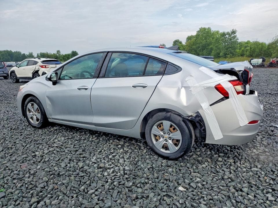 2018 CHEVROLET CRUZE LS 2