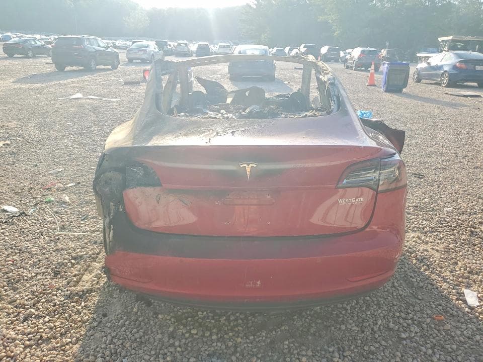 2018 TESLA MODEL 3 6
