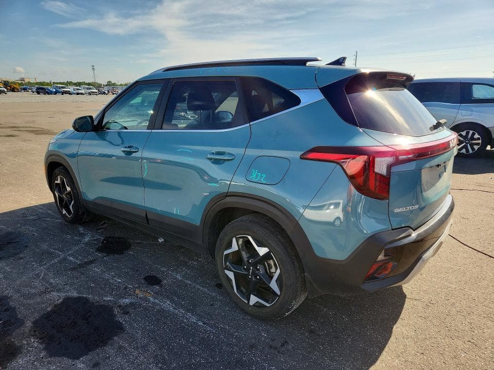 2024 KIA SELTOS EX 2