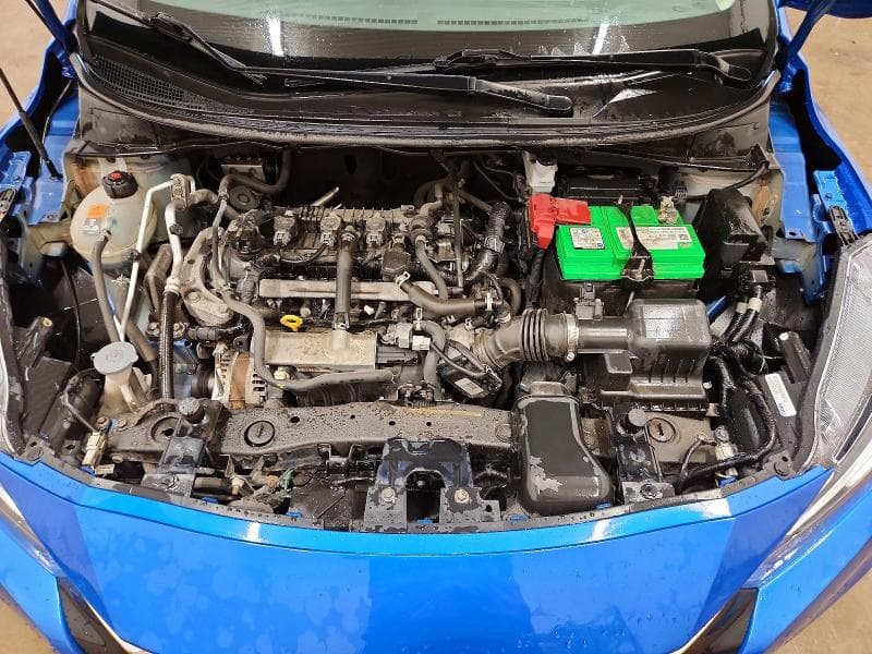 2021 NISSAN VERSA SV 11