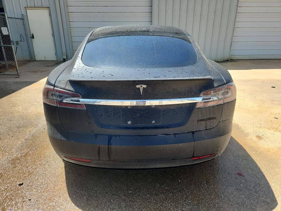 2020 TESLA MODEL S 6