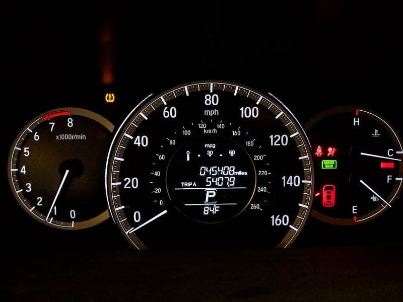 2017 HONDA ACCORD LX 9