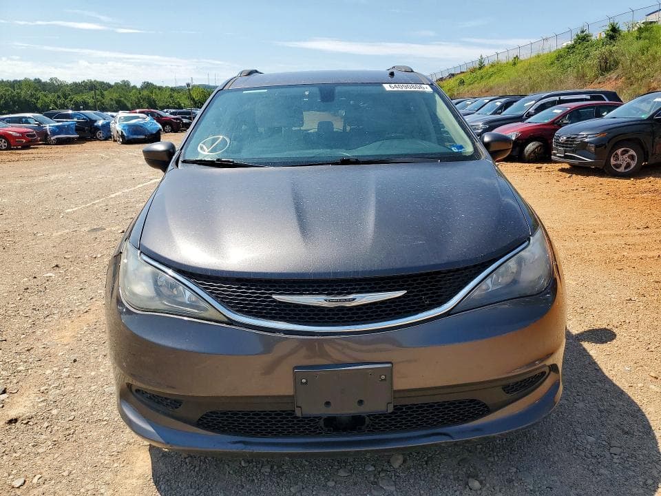 2021 CHRYSLER VOYAGER LXI 5