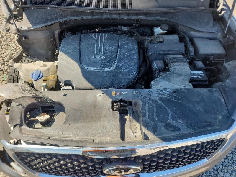 2017 KIA SORENTO LX V6 11