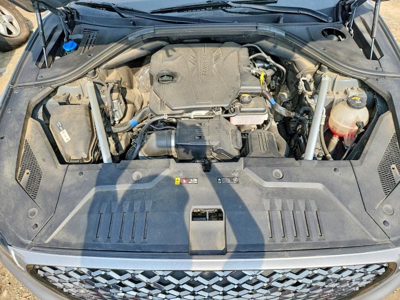 2022 GENESIS GV70 2.5T STANDARD 12