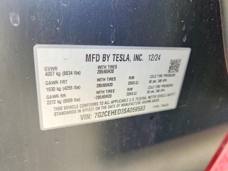 2025 TESLA CYBERTRUCK 12