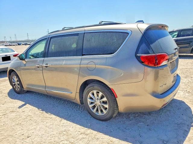 2017 CHRYSLER PACIFICA TOURING L 2