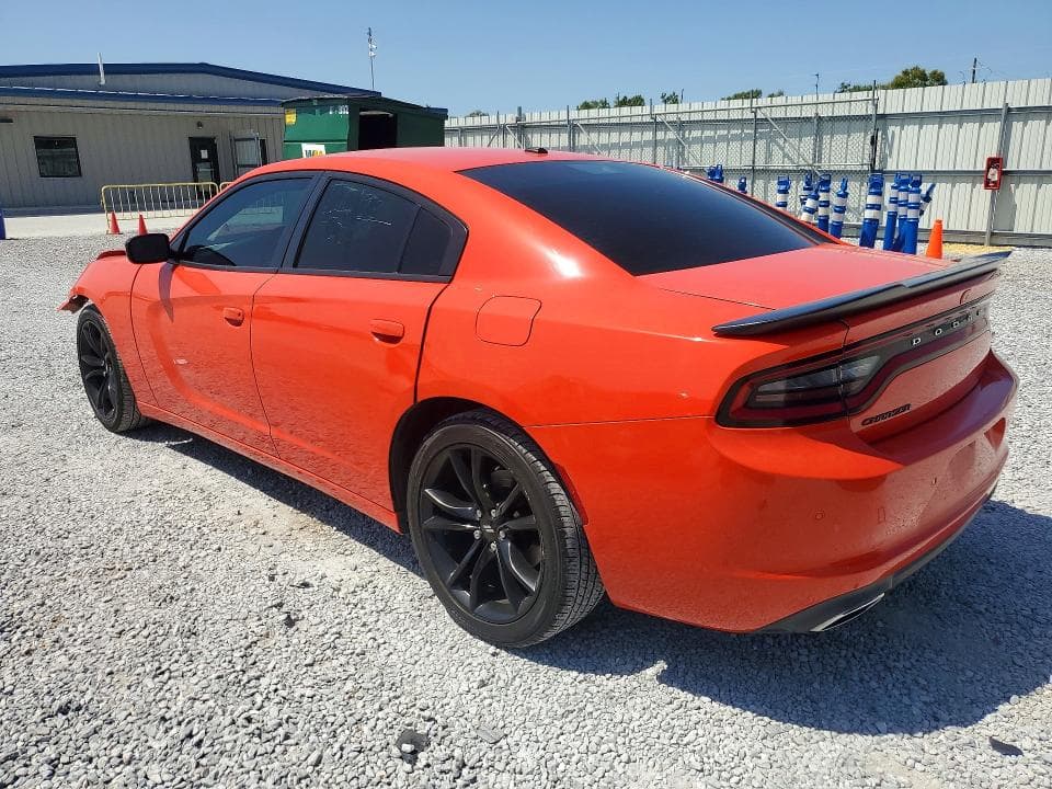 2018 DODGE CHARGER SXT 2