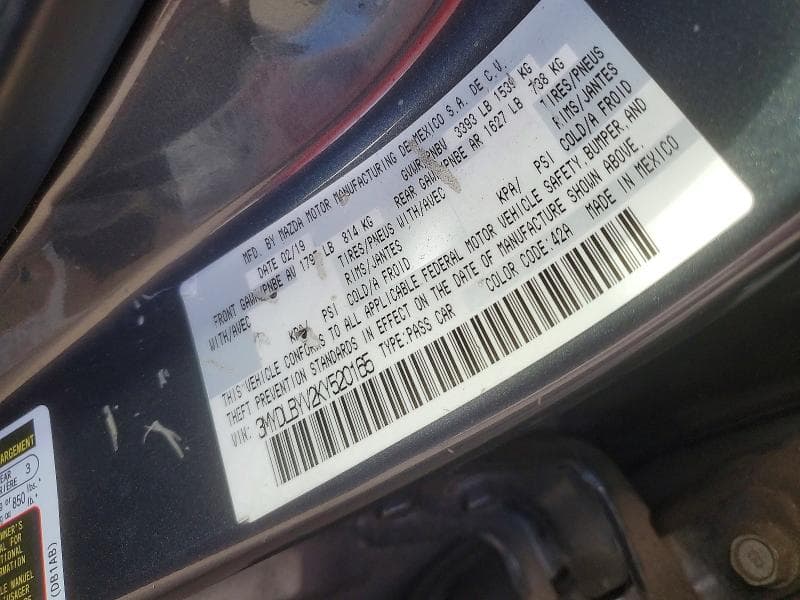 2019 TOYOTA YARIS LE 13