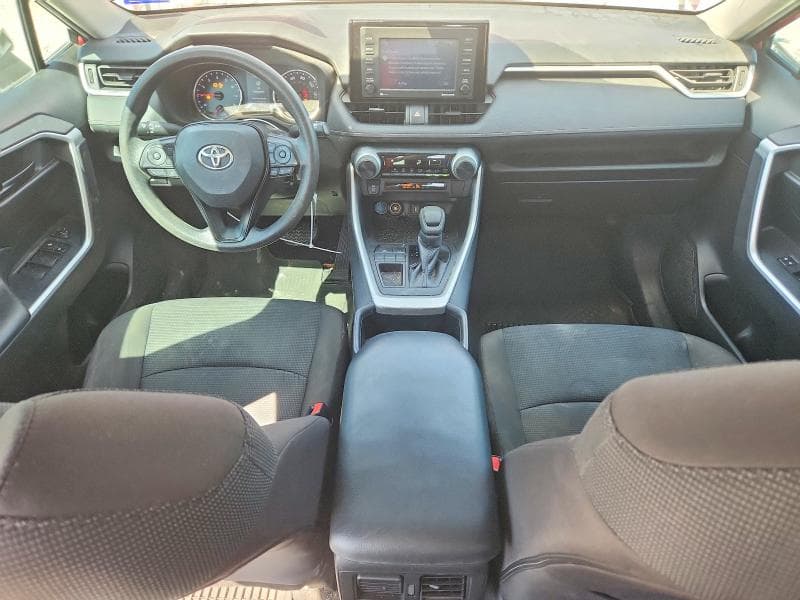 2022 TOYOTA RAV4 LE 8