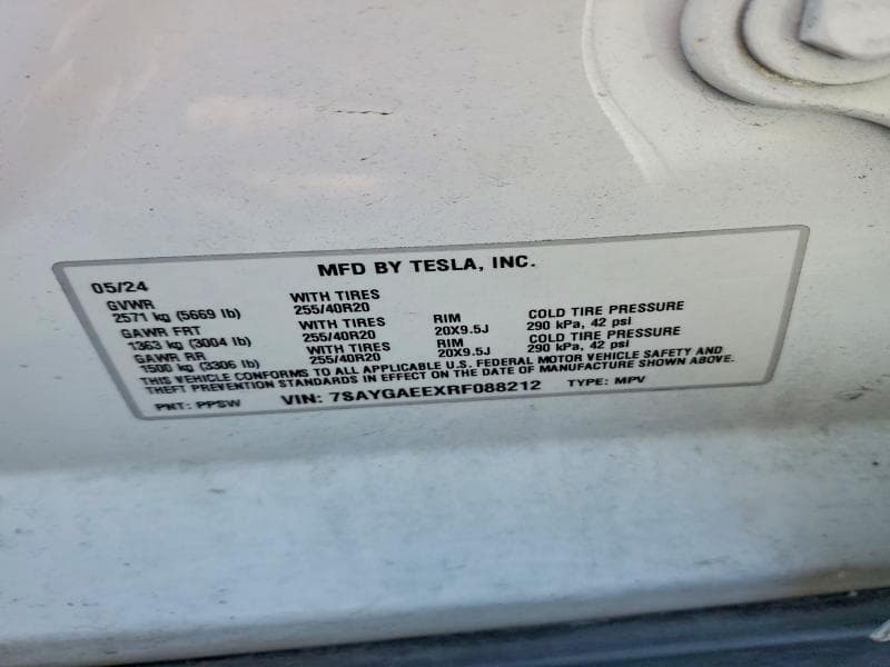 2024 TESLA MODEL Y 12