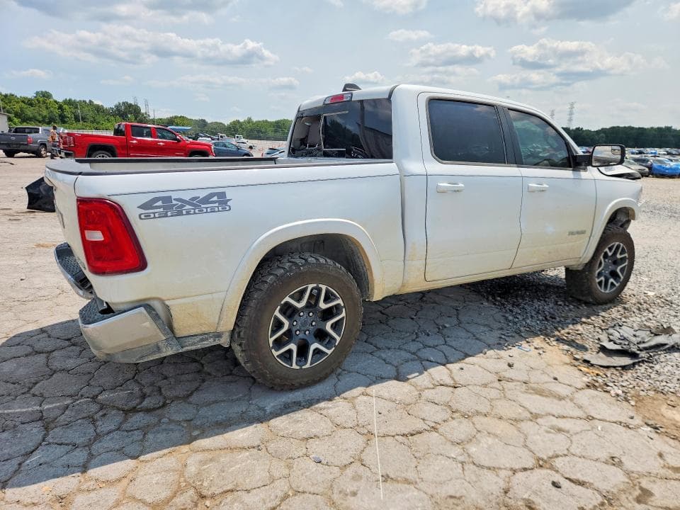 2025 RAM 1500 LARAMIE 3