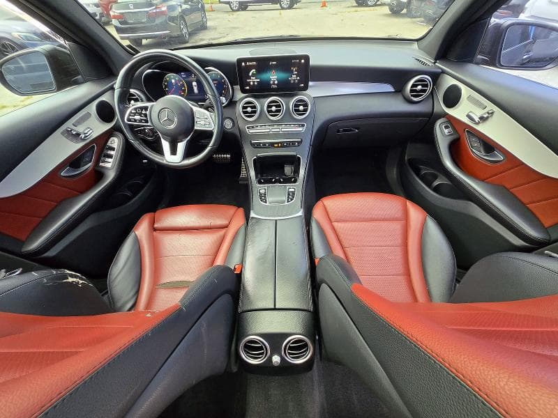 2022 MERCEDES-BENZ GLC 300 4MATIC 9