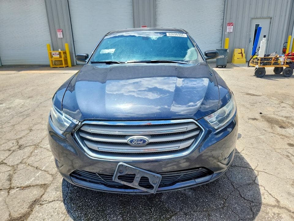 2017 FORD TAURUS SEL 5