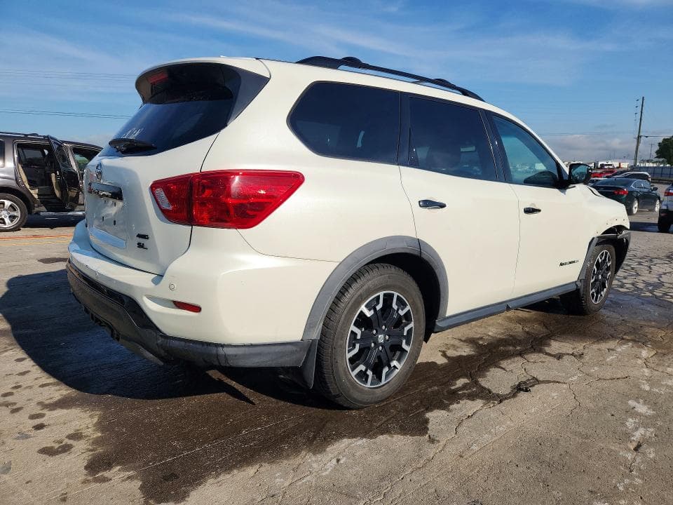 2020 NISSAN PATHFINDER SL 3