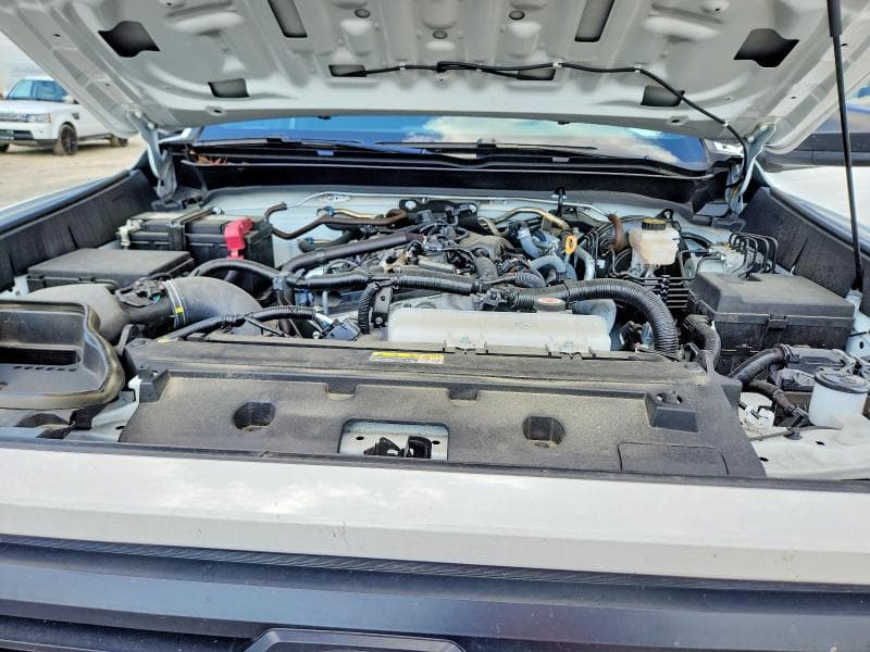 2024 TOYOTA TACOMA SR 11