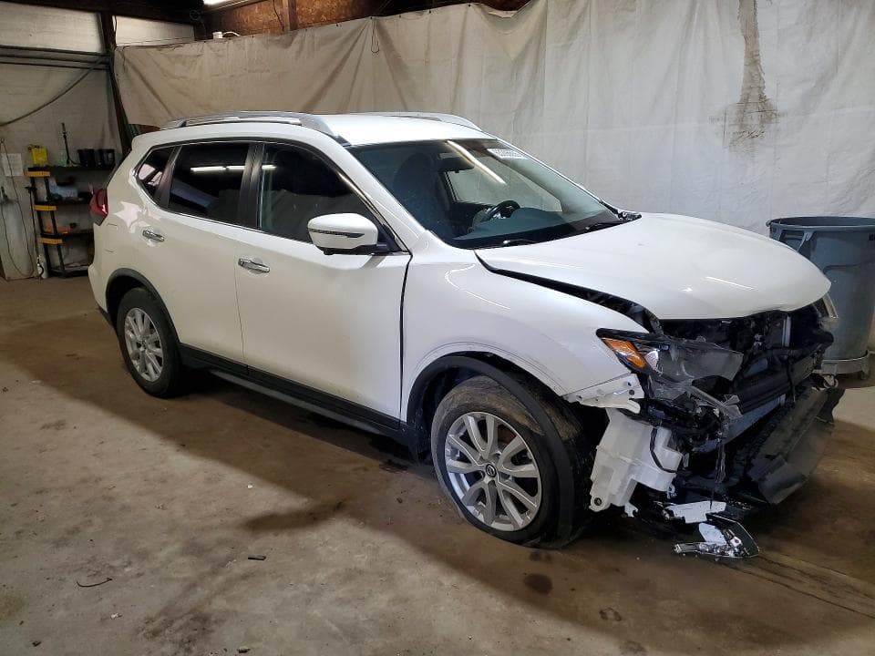 2018 NISSAN ROGUE SV 4