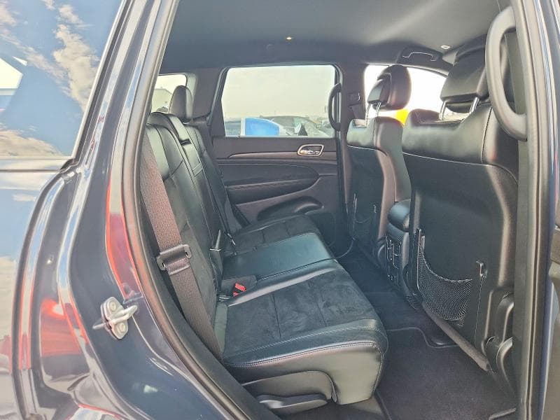 2017 JEEP GRAND CHEROKEE LAREDO 11