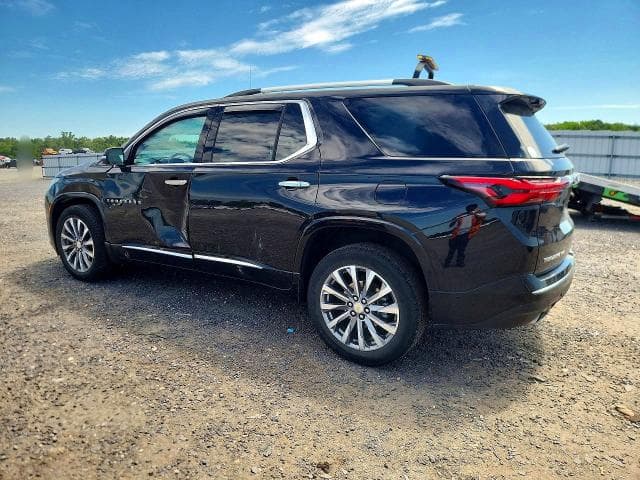 2023 CHEVROLET TRAVERSE PREMIER 2