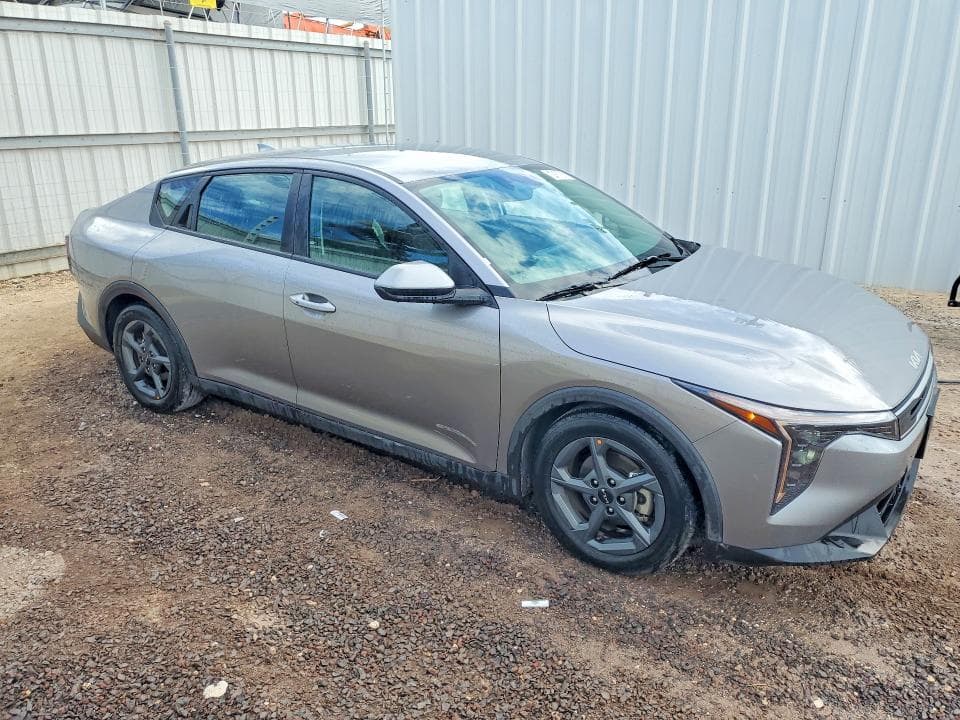 2025 KIA K4 LXS 4