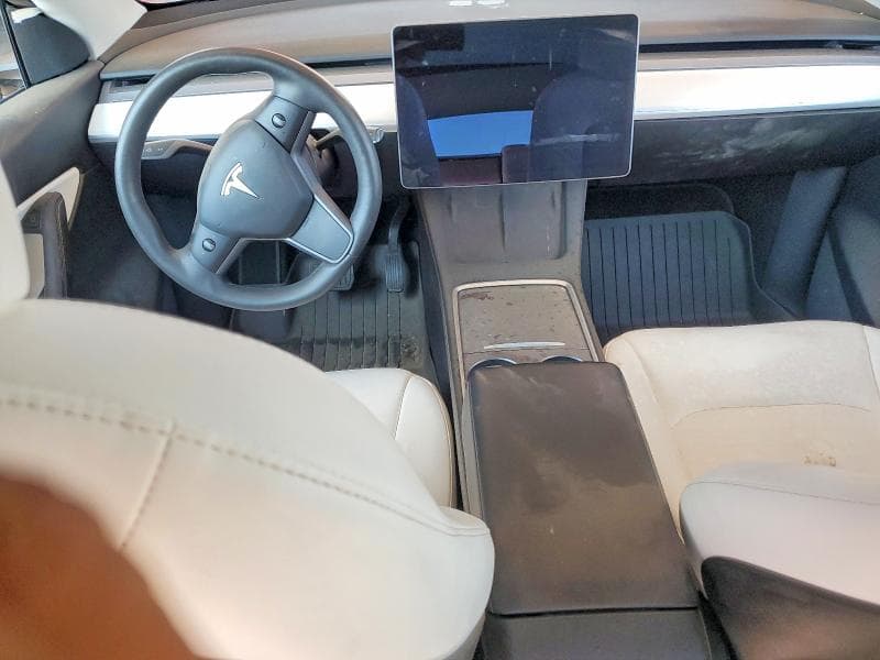 2021 TESLA MODEL Y 8