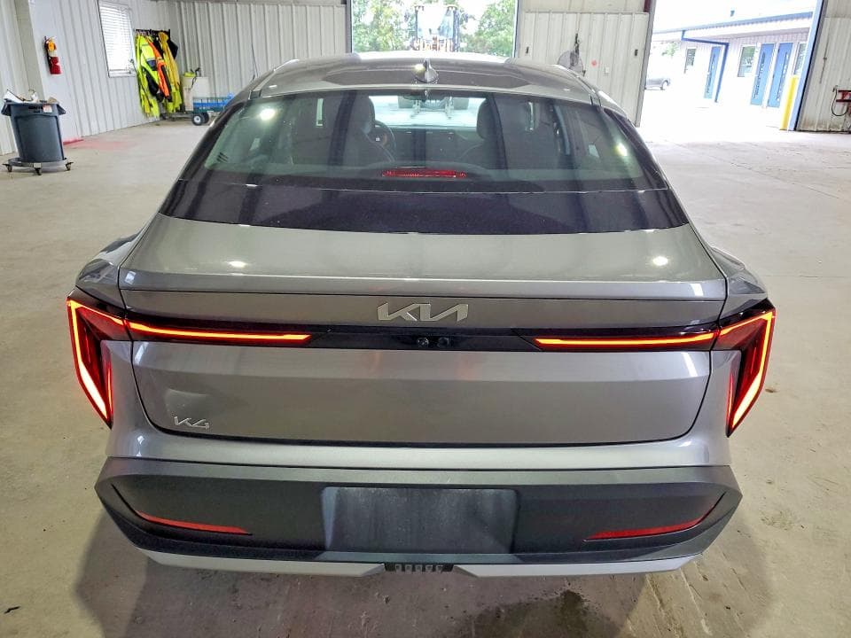 2026 KIA K4 LXS 6