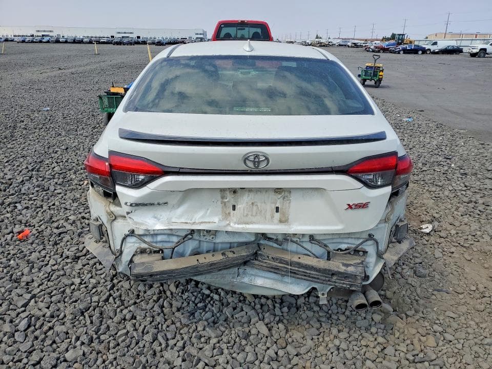 2020 TOYOTA COROLLA XSE 6